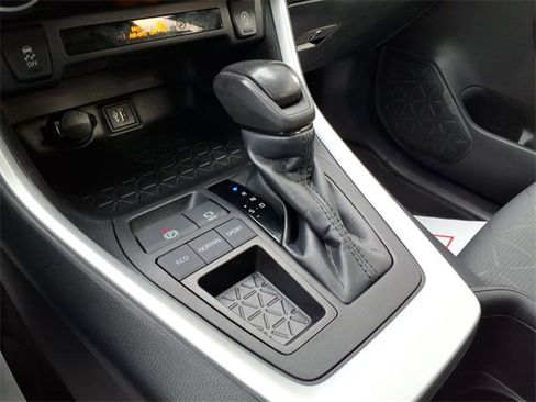 Used 2023 Toyota RAV4 XLE image 15