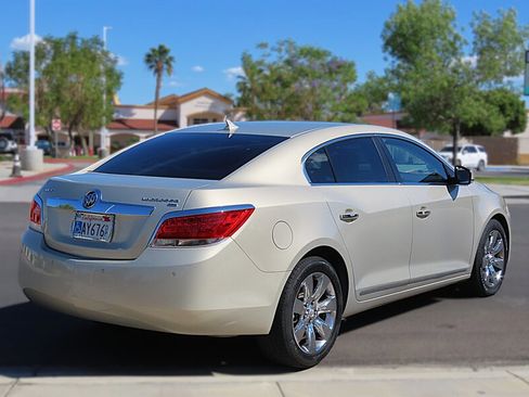 Used 2010 Buick LaCrosse CXL w/ Luxury Package FWD image 6