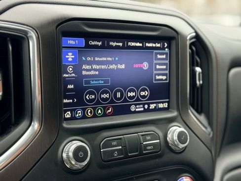 Certified 2023 GMC Sierra 2500 AT4 w/ AT4 Preferred Package image 15