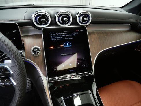 New 2026 Mercedes-Benz GLC 300 4MATIC image 10
