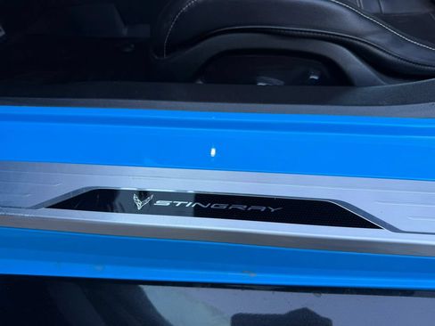 Used 2022 Chevrolet Corvette Stingray Coupe w/ 1LT RWD image 11