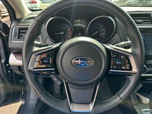 Used 2019 Subaru Outback 2.5i Limited AWD/4WD image 17