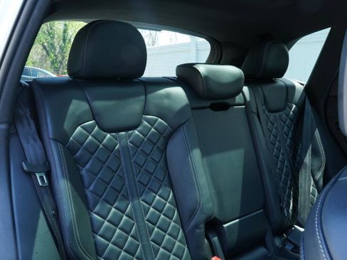 Used 2018 Audi SQ5 Premium Plus w/ S Sport Package AWD/4WD image 60