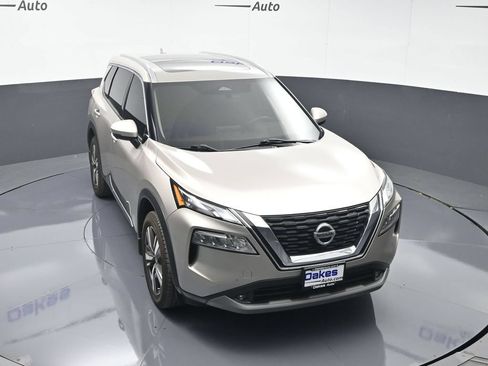 Used 2021 Nissan Rogue SL AWD/4WD image 48