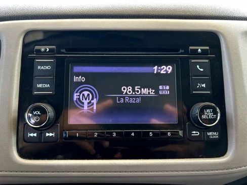 Used 2020 Honda HR-V LX image 13