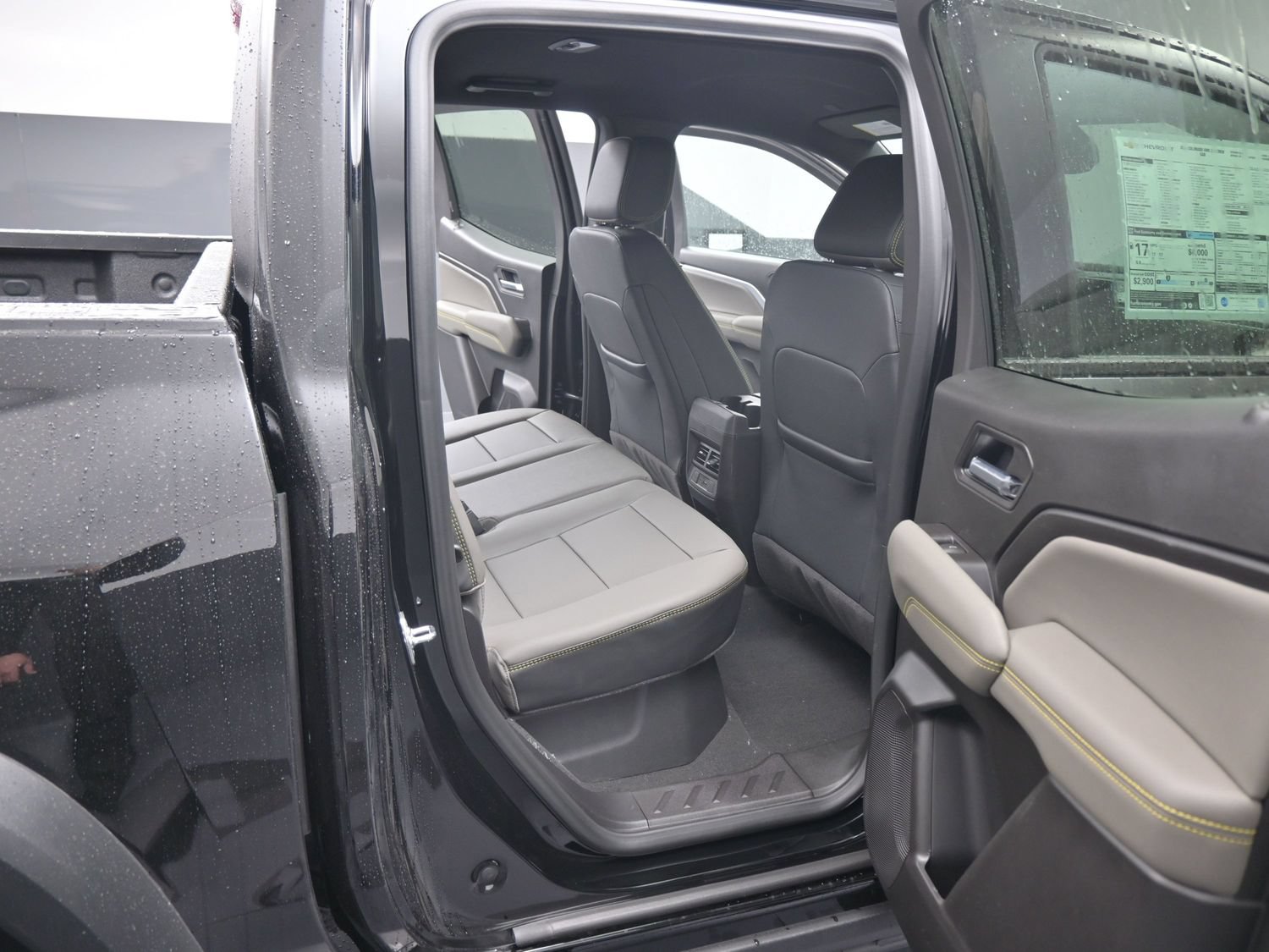 New 2026 Chevrolet Colorado ZR2 w/ Technology Package AWD/4WD image 26