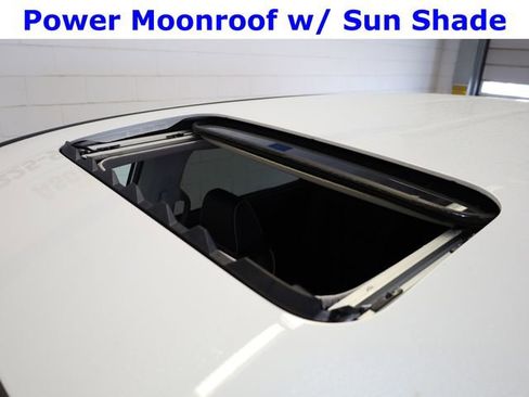 New 2026 Honda Odyssey Touring image 6