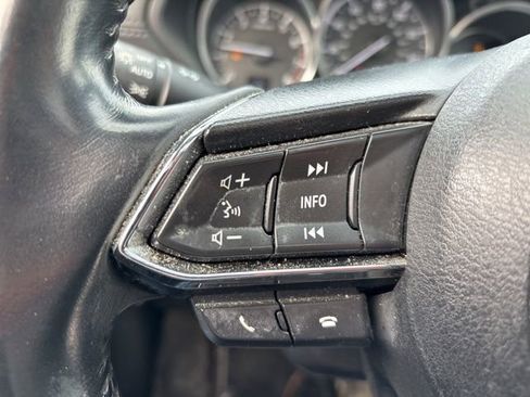 Used 2018 MAZDA CX-5 Touring w/ Preferred Equipment Package image 16