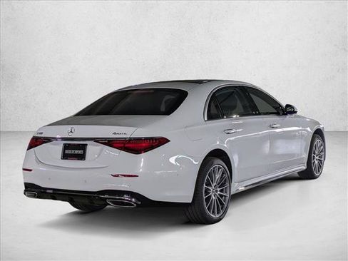 New 2026 Mercedes-Benz S 580 4MATIC Sedan image 2