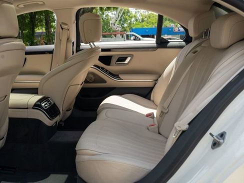 Used 2022 Mercedes-Benz S 500 4MATIC image 49