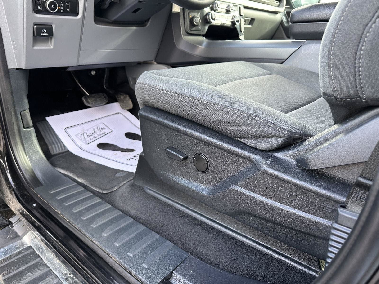 Used 2025 Ford F150 XLT w/ Equipment Group 301A Standard AWD/4WD image 16