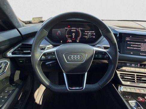 Used 2022 Audi RS e-tron GT w/ Carbon Performance Package image 15