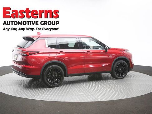 Used 2022 Mitsubishi Outlander SE FWD image 43