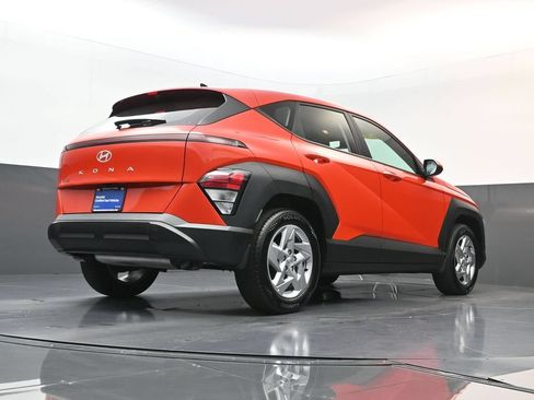 Certified 2026 Hyundai Kona SE FWD image 24