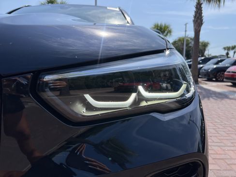 Used 2022 BMW X5 M50i w/ Premium Package AWD/4WD image 6