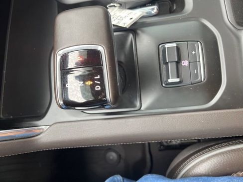 Used 2023 GMC Sierra 1500 Denali w/ Denali Reserve Package image 21