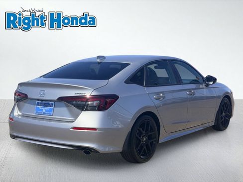 Used 2025 Honda Civic Sport image 7