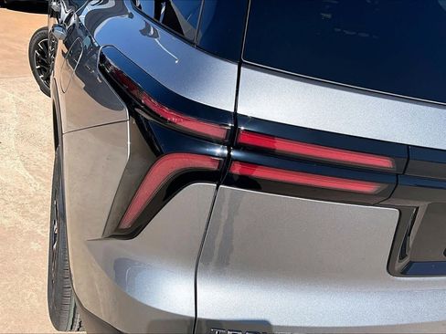 New 2026 Chevrolet Traverse LT w/ Enhanced Driving Package image 15