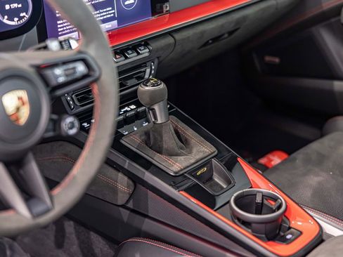 Used 2022 Porsche 911 GT3 RWD image 22