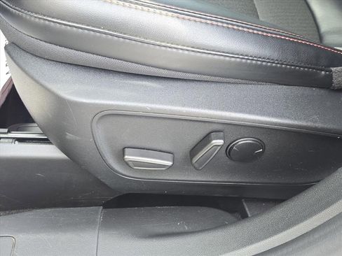 Used 2025 Ford Escape ST-Line image 14