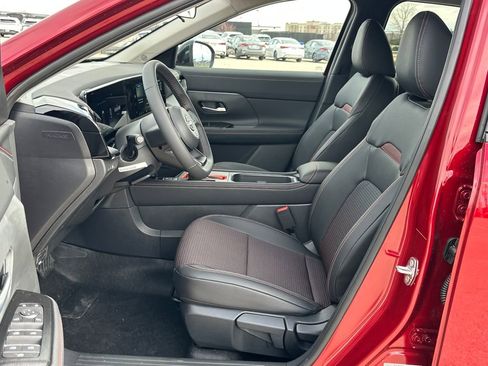 New 2026 Nissan Kicks SR w/ Cold Weather Package image 9