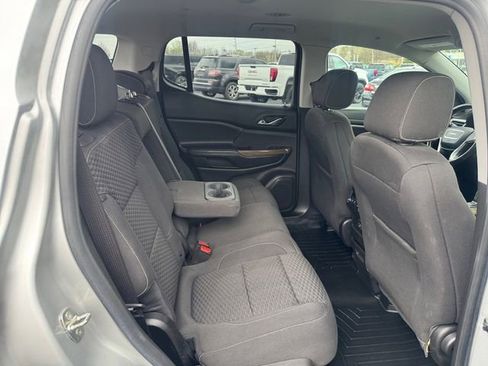 Used 2019 GMC Acadia SLE w/ Driver Alert Package I image 18