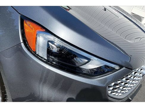 Used 2024 Ford Edge SEL AWD/4WD image 27