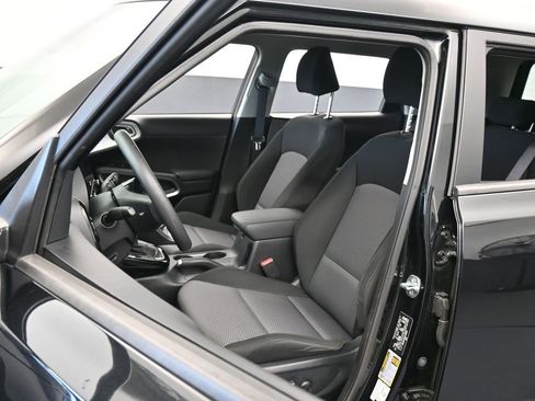 Used 2024 Kia Soul S image 10