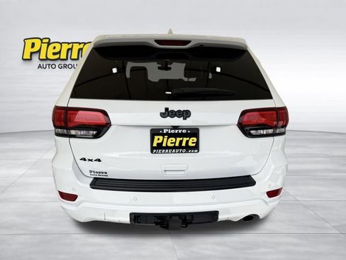 Used 2020 Jeep Grand Cherokee Altitude image 3