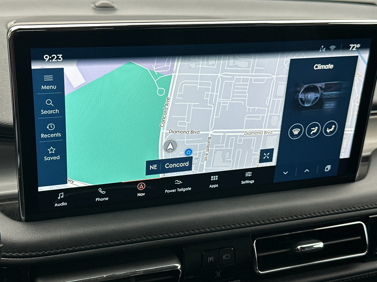 Certified 2023 Lincoln Nautilus FWD w/ Premium Package image 18