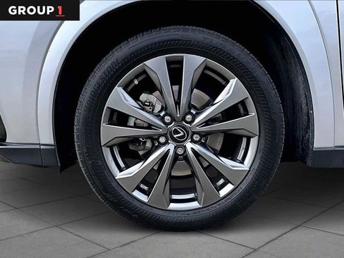 Certified 2024 Lexus UX 250h F Sport image 8