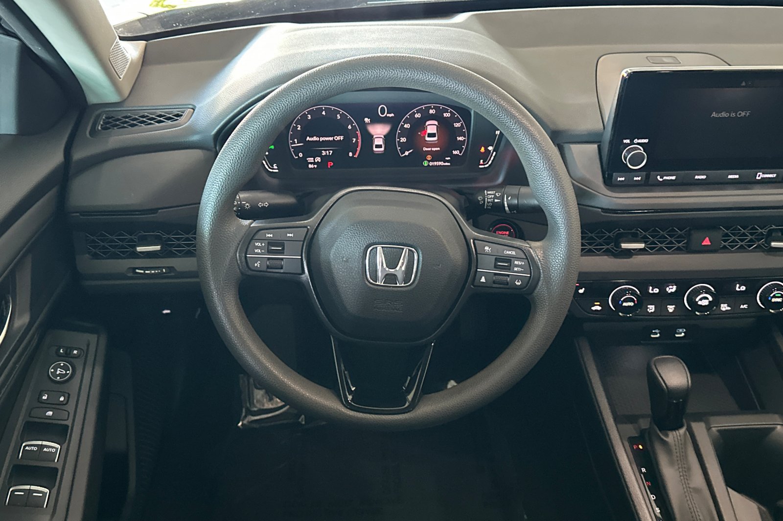 Used 2023 Honda Accord EX image 14