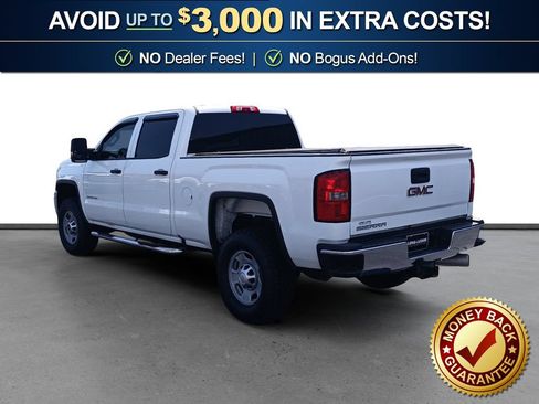 Used 2017 GMC Sierra 2500 4x4 Crew Cab w/ Sierra Convenience Package image 4