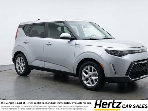 Used 2025 Kia Soul LX w/ LX Technology Package image 1