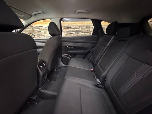 Used 2025 Hyundai Tucson SEL AWD/4WD image 31