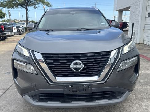 Used 2023 Nissan Rogue SV w/ SV Premium Package FWD image 16