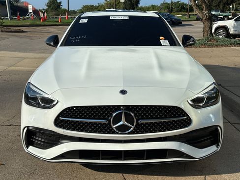 Used 2023 Mercedes-Benz C 300 Sedan image 3