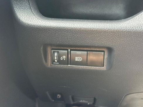 Certified 2024 Toyota RAV4 LE AWD/4WD image 14