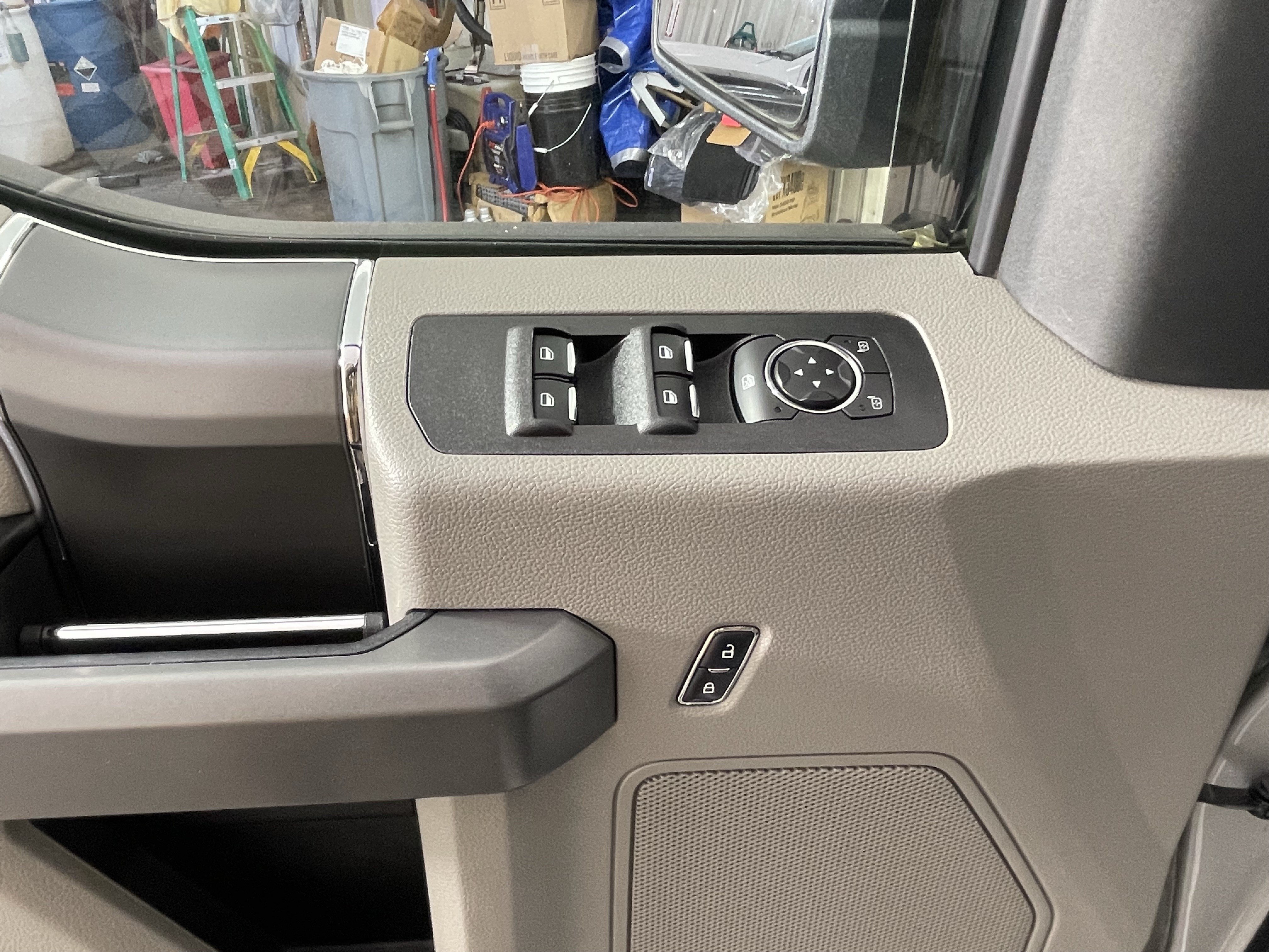 Used 2018 Ford F150 XLT w/ Equipment Group 302A Luxury AWD/4WD image 20