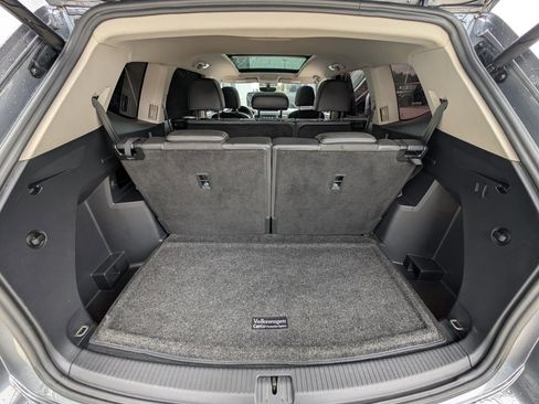 Used 2021 Volkswagen Atlas SE image 12