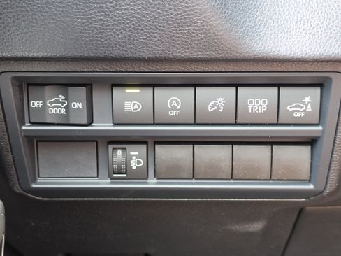 New 2026 Toyota Tundra SR5 RWD image 14
