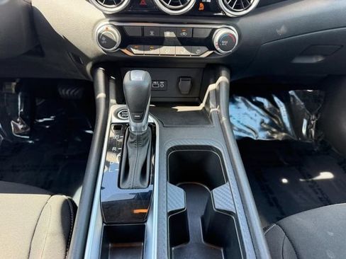 Used 2023 Nissan Sentra SV FWD image 16