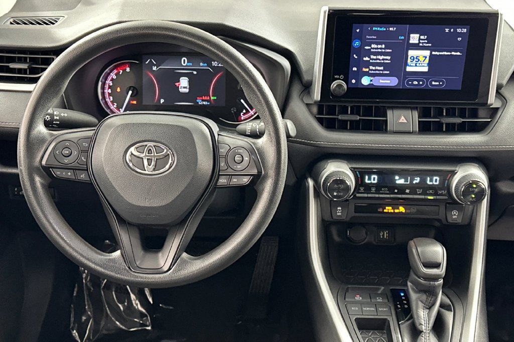 Used 2023 Toyota RAV4 XLE FWD image 16