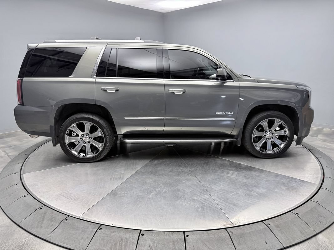 Used 2017 GMC Yukon Denali w/ Open Road Package AWD/4WD image 4