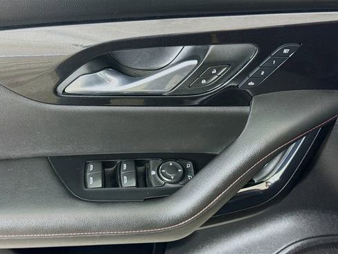 Used 2020 Chevrolet Blazer RS FWD image 18