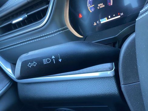 Used 2022 Jeep Grand Cherokee Overland w/ Luxury Tech Group IV image 23