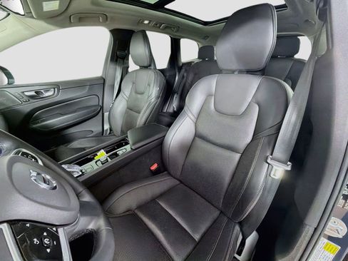 Certified 2023 Volvo XC60 B5 Ultimate w/ Climate Package AWD/4WD image 21