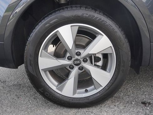 Used 2023 Audi Q5 2.0T Premium Plus w/ Premium Plus Package AWD/4WD image 23