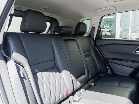New 2026 Nissan Rogue Platinum AWD/4WD image 27