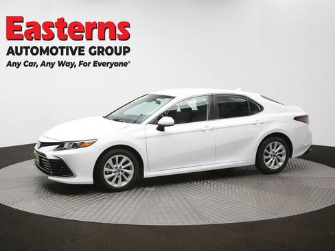 Used 2023 Toyota Camry LE FWD image 56